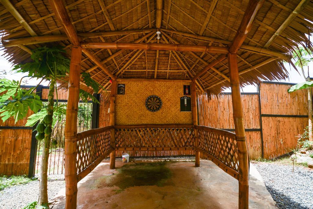 Hilltop Pool And Villa Puerto Princesa ภายนอก รูปภาพ