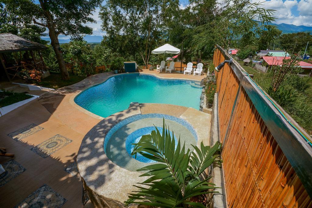 Hilltop Pool And Villa Puerto Princesa ภายนอก รูปภาพ