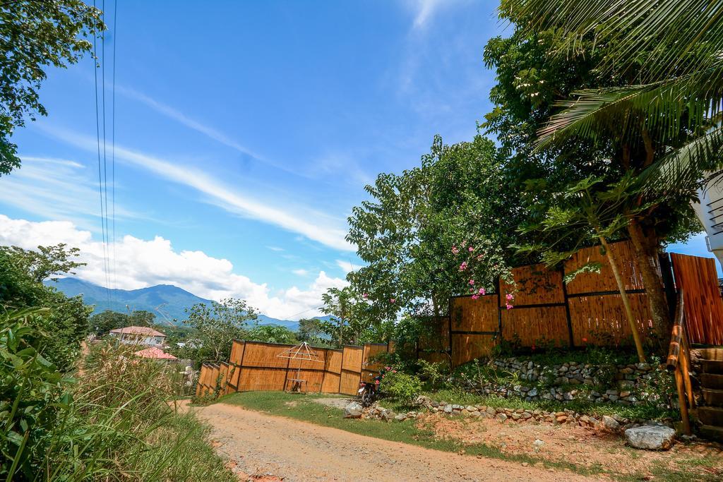 Hilltop Pool And Villa Puerto Princesa ภายนอก รูปภาพ