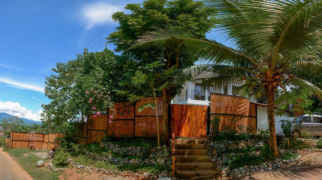 Hilltop Pool And Villa Puerto Princesa ภายนอก รูปภาพ